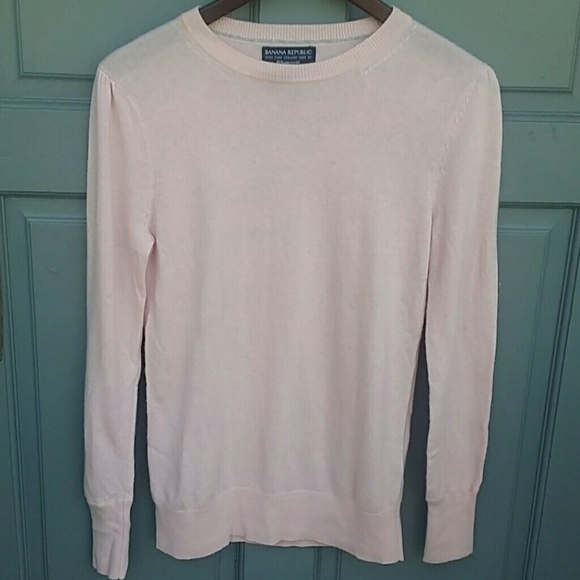 Banana Republic Sweaters - Banana Republic Extra Fine Merino Wool Sweater